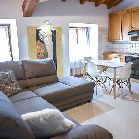 Ferienwohnung Family Retreat Riva del Garda Exterior foto
