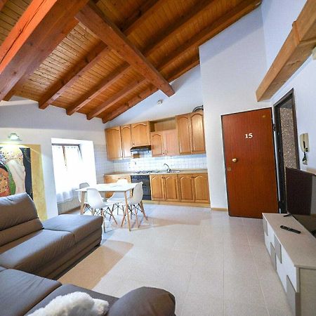 Ferienwohnung Family Retreat Riva del Garda Exterior foto